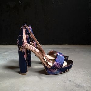 Ted Baker Junaa Platform Sandals Heels US6